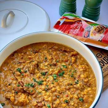 Zee The Cook
Zanele Ka Mvelase
Brown Booth
Vee Brown